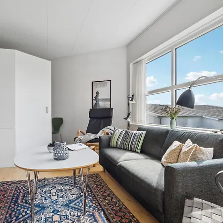 Apartment Bad, Lejl, 115